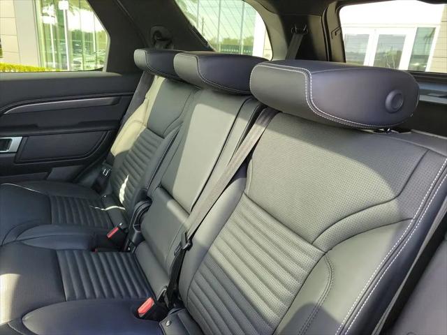 2025 Land Rover Discovery P360 Metropolitan Edition