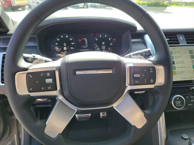 2025 Land Rover Discovery P360 Metropolitan Edition