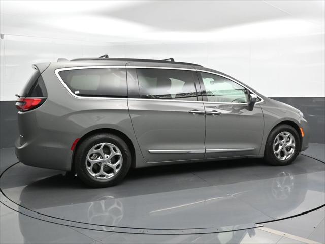 2022 Chrysler Pacifica Limited