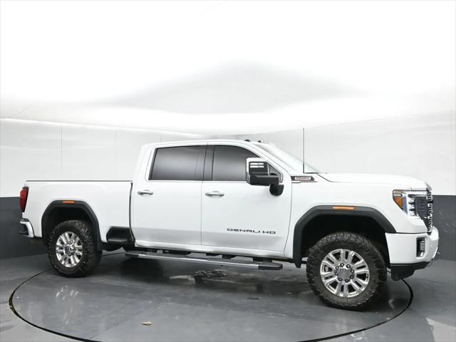 2022 GMC Sierra 2500HD 4WD Crew Cab Standard Bed Denali