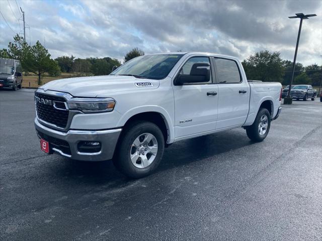 2025 RAM Ram 1500 RAM 1500 LONE STAR CREW CAB 4X4 57 BOX