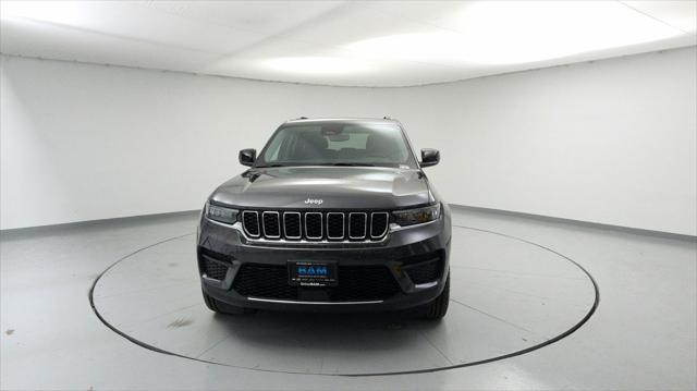 2023 Jeep Grand Cherokee Laredo 4x4