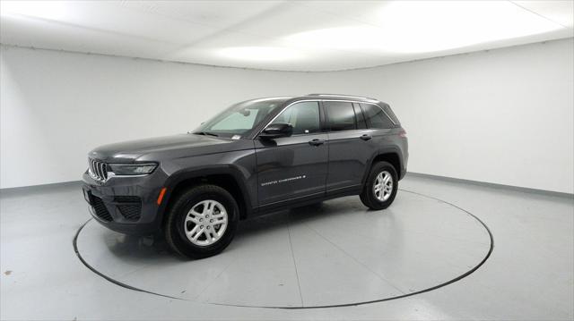 2023 Jeep Grand Cherokee Laredo 4x4