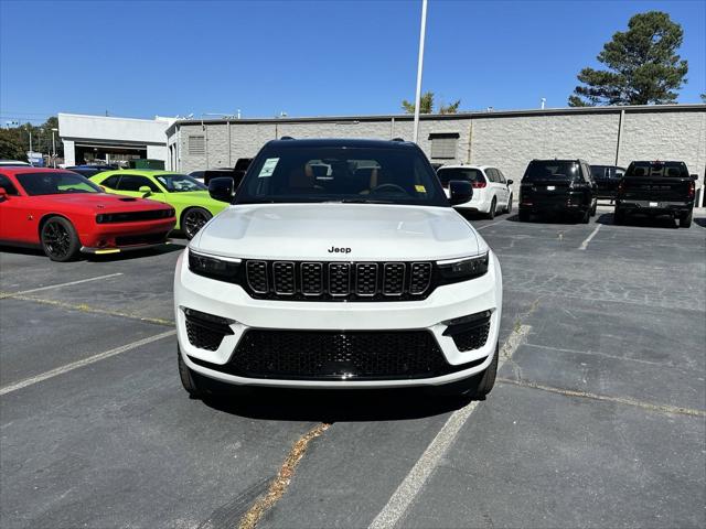 2025 Jeep Grand Cherokee GRAND CHEROKEE SUMMIT RESERVE 4X4