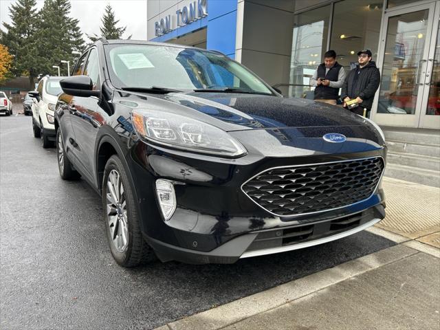 2021 Ford Escape Titanium Hybrid