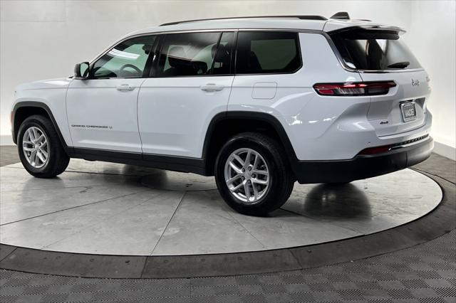 2023 Jeep Grand Cherokee L Laredo 4x4