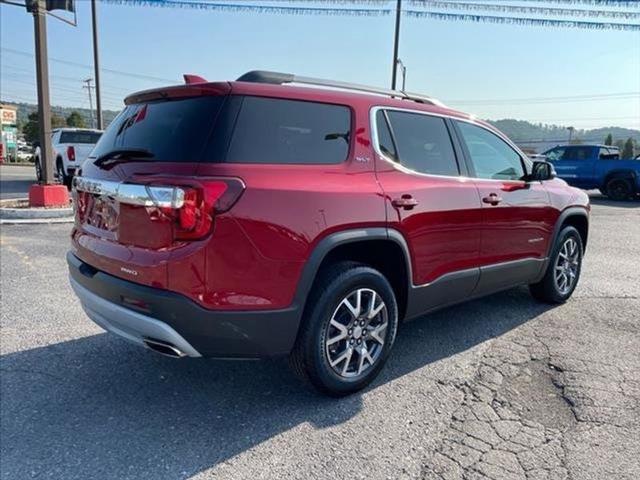 2023 GMC Acadia AWD SLT