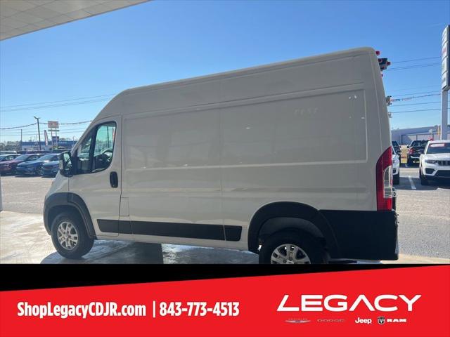 2025 Ram ProMaster Cargo Van SLT High Roof 136" WB
