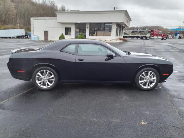 2021 Dodge Challenger SXT AWD