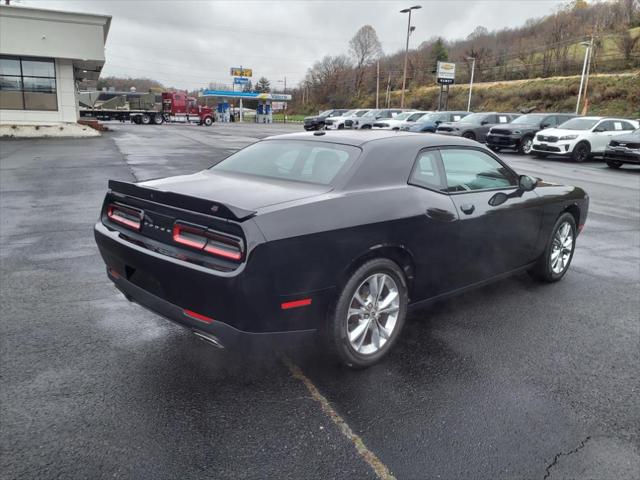 2021 Dodge Challenger SXT AWD