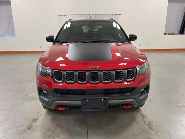 2025 Jeep Compass COMPASS TRAILHAWK 4X4