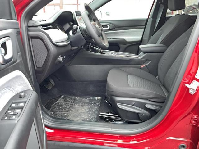 2025 Jeep Compass COMPASS SPORT 4X4