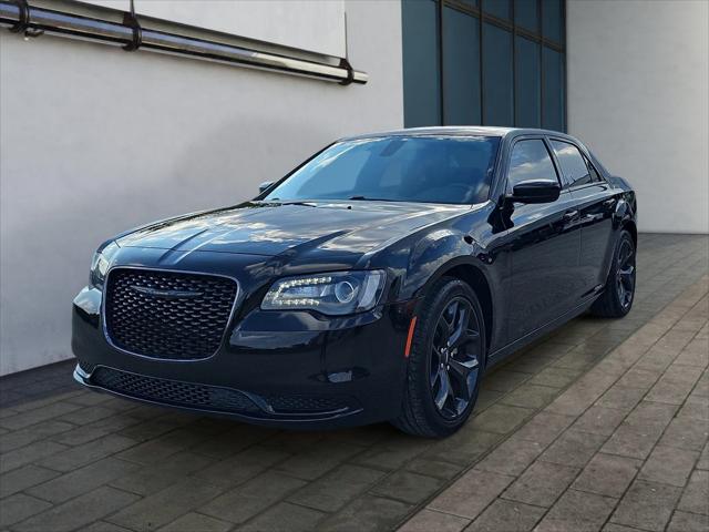 2021 Chrysler 300 Touring