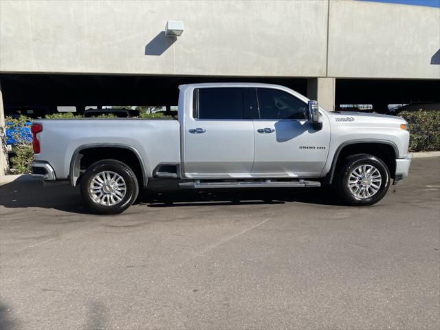 2022 Chevrolet Silverado 3500HD 4WD Crew Cab Standard Bed High Country