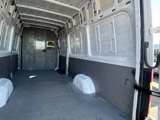 2013 Mercedes-Benz Sprinter 2500 2500 3dr 170 in. WB High Roof Cargo Van