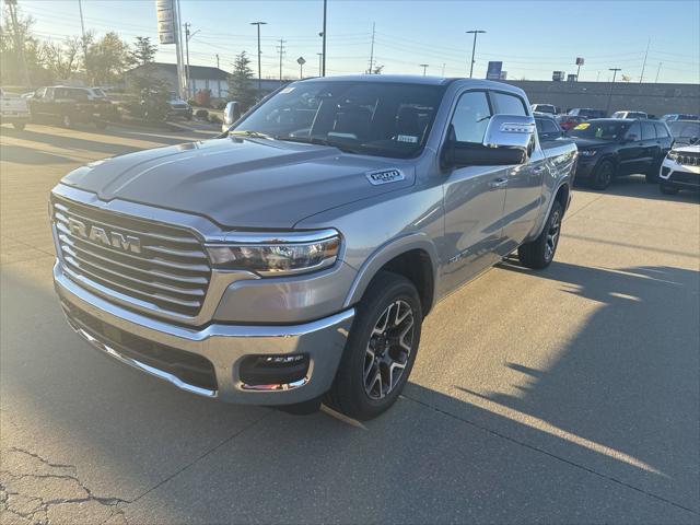 2025 RAM Ram 1500 RAM 1500 LARAMIE CREW CAB 4X4 57 BOX