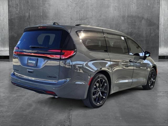 2025 Chrysler Pacifica PACIFICA LIMITED