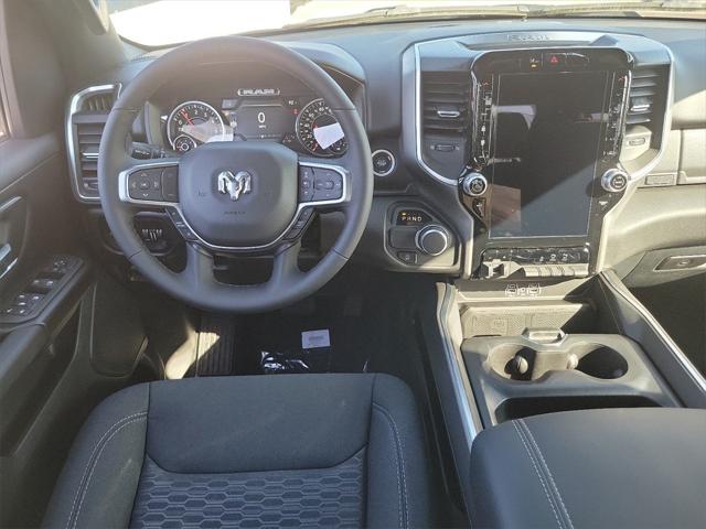2025 RAM Ram 1500 RAM 1500 BIG HORN CREW CAB 4X2 57 BOX