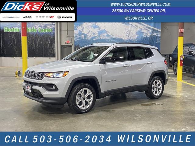 2025 Jeep Compass COMPASS LATITUDE 4X4