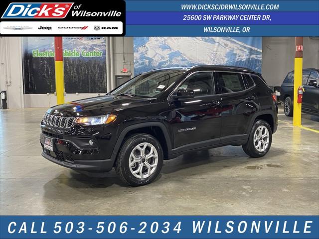 2025 Jeep Compass COMPASS LATITUDE 4X4