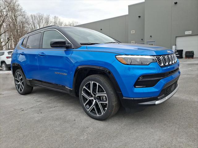 2025 Jeep Compass COMPASS LIMITED 4X4