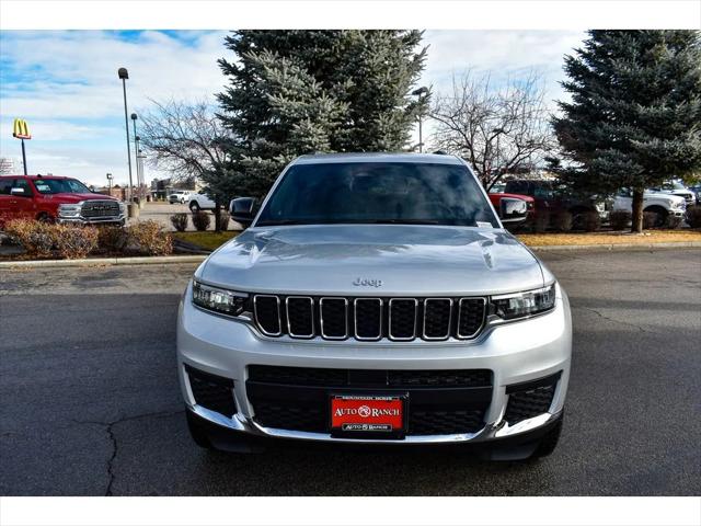 2025 Jeep Grand Cherokee GRAND CHEROKEE L LAREDO 4X4