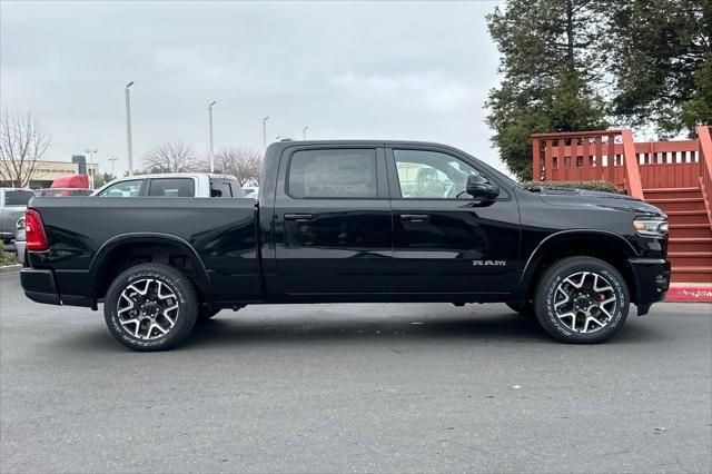 2025 RAM Ram 1500 RAM 1500 LARAMIE CREW CAB 4X4 64 BOX