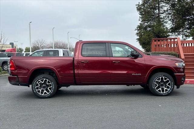 2025 RAM Ram 1500 RAM 1500 LARAMIE CREW CAB 4X4 64 BOX