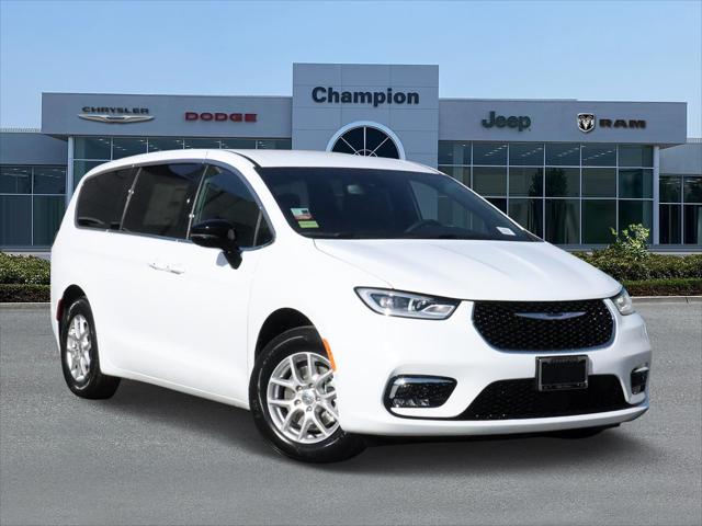 2025 Chrysler Pacifica PACIFICA SELECT