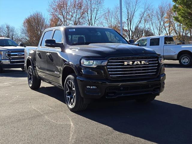 2025 RAM Ram 1500 RAM 1500 LARAMIE CREW CAB 4X4 57 BOX