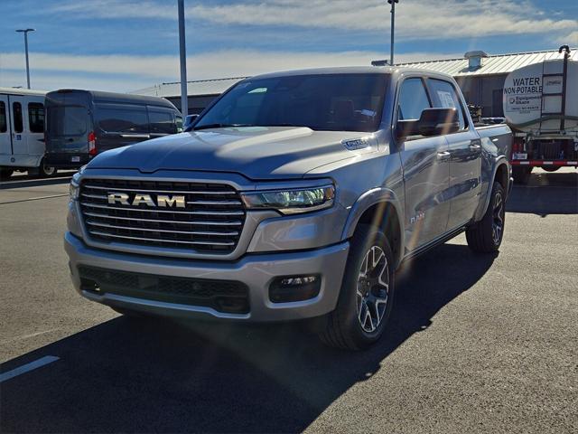 2025 RAM Ram 1500 RAM 1500 LARAMIE CREW CAB 4X4 57 BOX