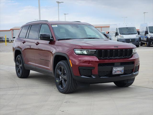 2025 Jeep Grand Cherokee GRAND CHEROKEE L ALTITUDE 4X4
