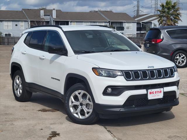 2025 Jeep Compass COMPASS LATITUDE 4X4