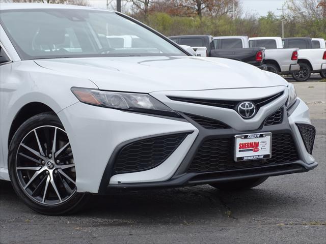 2022 Toyota Camry SE