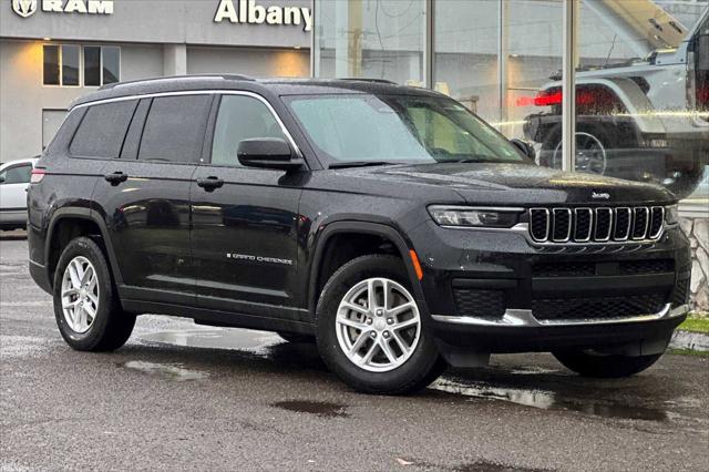 2023 Jeep Grand Cherokee L Laredo 4x4