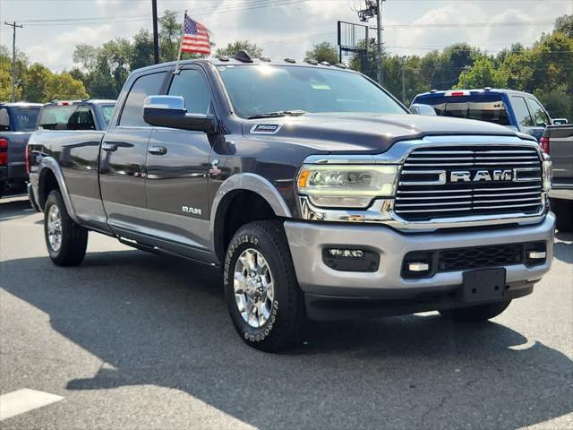 2021 RAM 3500 Laramie Crew Cab 4x4 8 Box