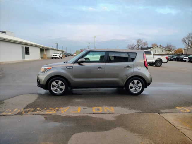 2017 Kia Soul Base 2017 Kia Soul Base