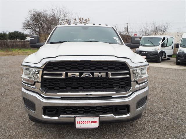 2024 RAM Ram 3500 Chassis Cab RAM 3500 TRADESMAN CREW CAB CHASSIS 4X4 60 CA