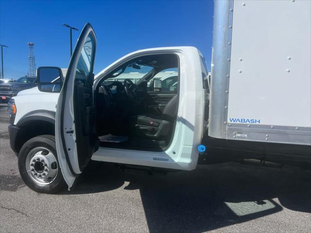 2024 RAM Ram 4500 Chassis Cab RAM 4500 SLT CHASSIS REGULAR CAB 4X4 120 CA