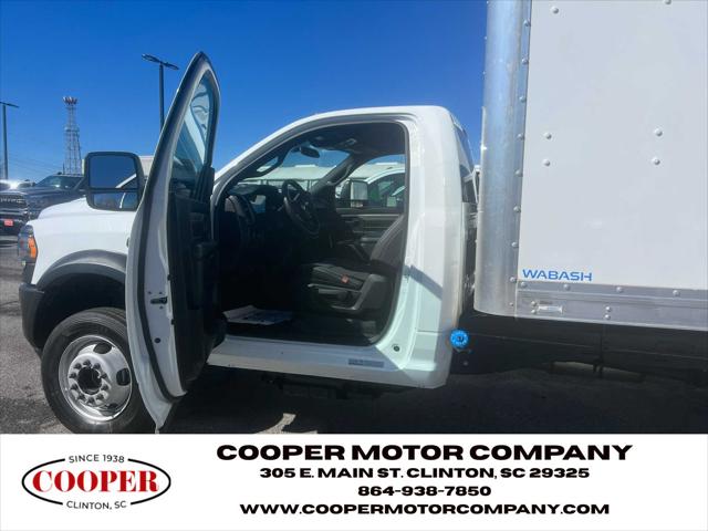 2024 RAM Ram 4500 Chassis Cab RAM 4500 SLT CHASSIS REGULAR CAB 4X4 120 CA
