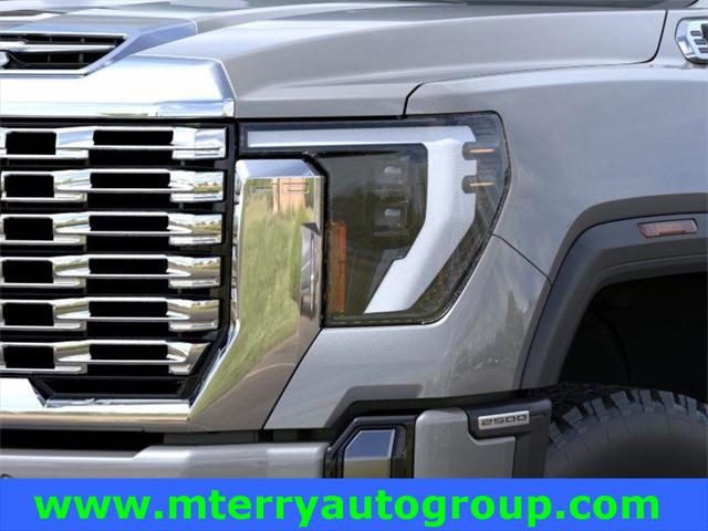 2024 GMC Sierra 2500HD 4WD Crew Cab Standard Bed Denali