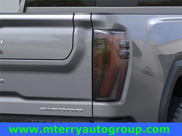 2024 GMC Sierra 2500HD 4WD Crew Cab Standard Bed Denali
