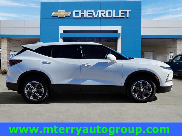 2025 Chevrolet Blazer AWD 2LT