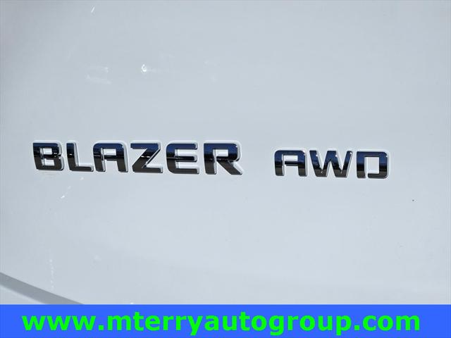 2025 Chevrolet Blazer AWD 2LT