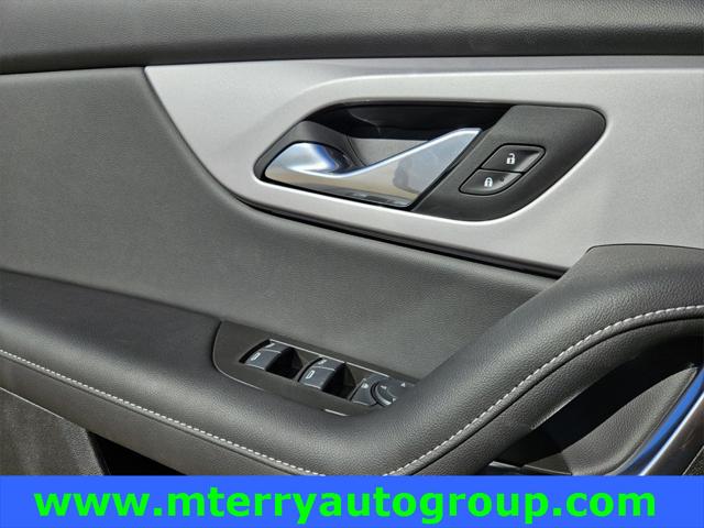 2025 Chevrolet Blazer AWD 2LT