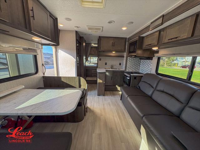 2022 Ford E-450 Cutaway Unknown