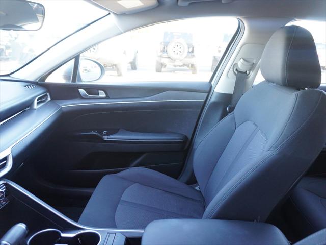 2023 Kia K5 LXS