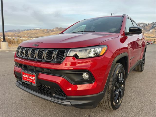 2025 Jeep Compass COMPASS LATITUDE 4X4