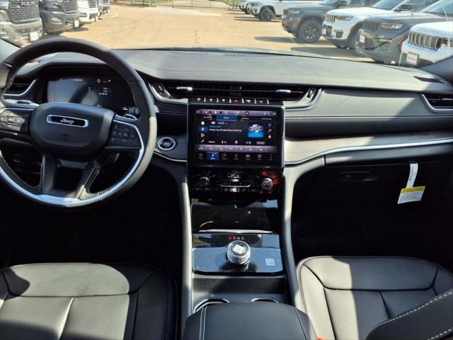 2025 Jeep Grand Cherokee GRAND CHEROKEE L LIMITED 4X2
