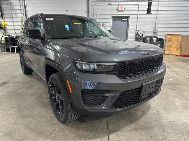 2025 Jeep Grand Cherokee GRAND CHEROKEE ALTITUDE X 4X4